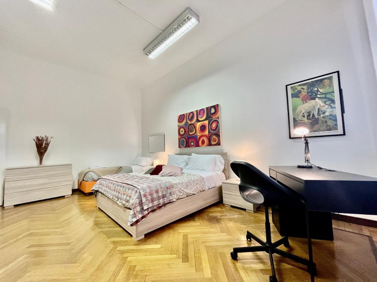 Central Apartment Milan Luaran gambar