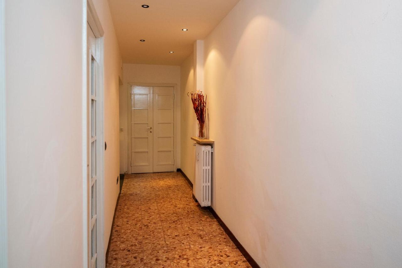 Central Apartment Milan Luaran gambar