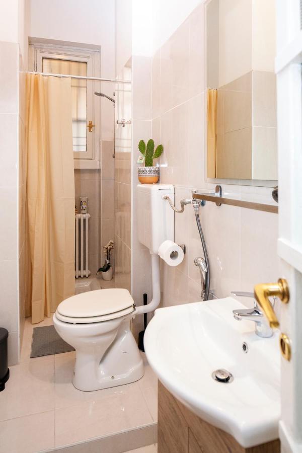 Central Apartment Milan Luaran gambar