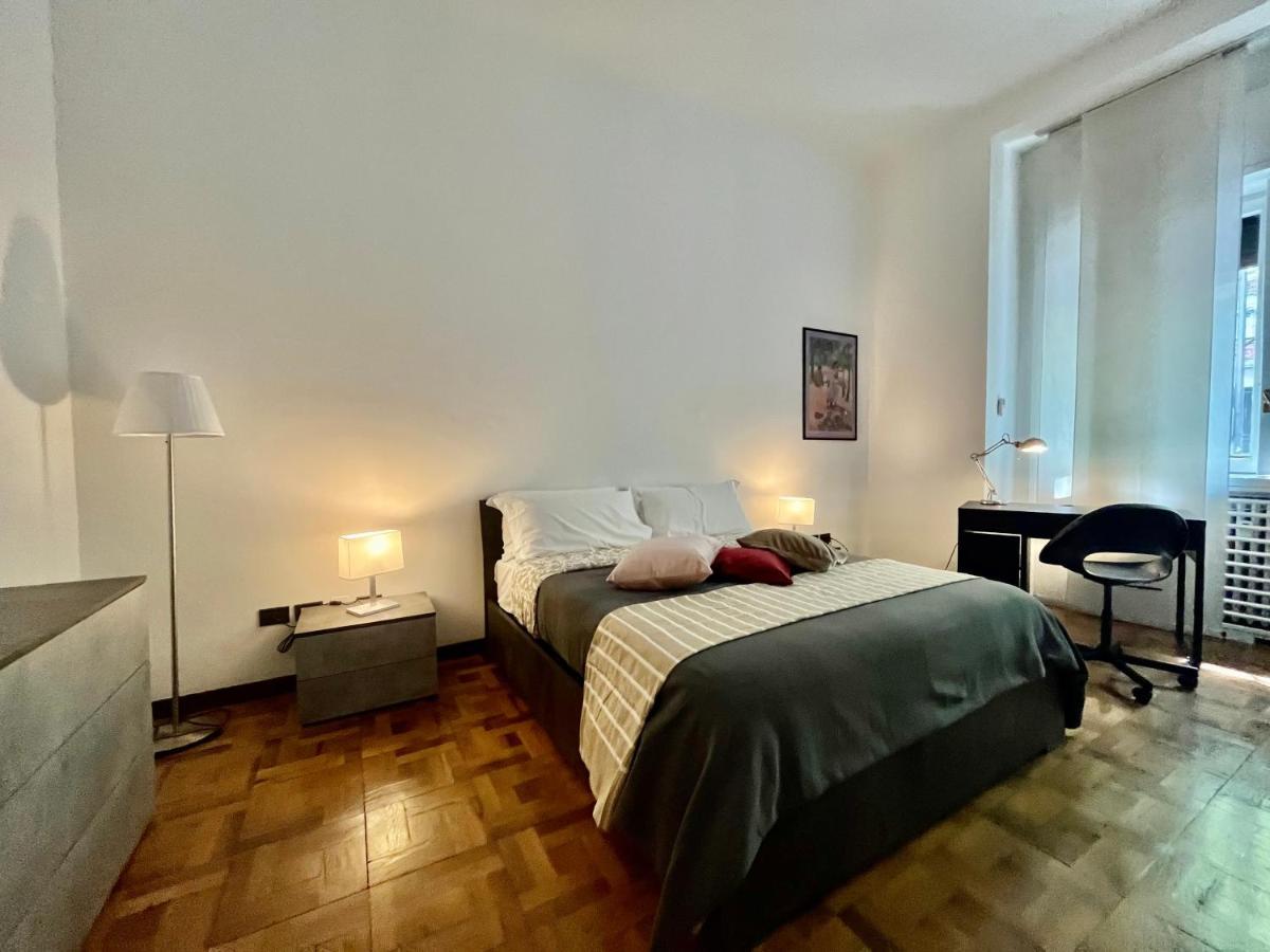 Central Apartment Milan Luaran gambar